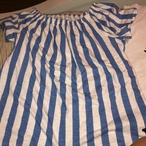 off the shoulders striped tee.